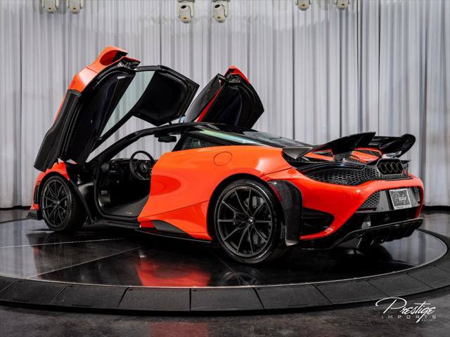 Used 2021 McLaren 765LT photo 24