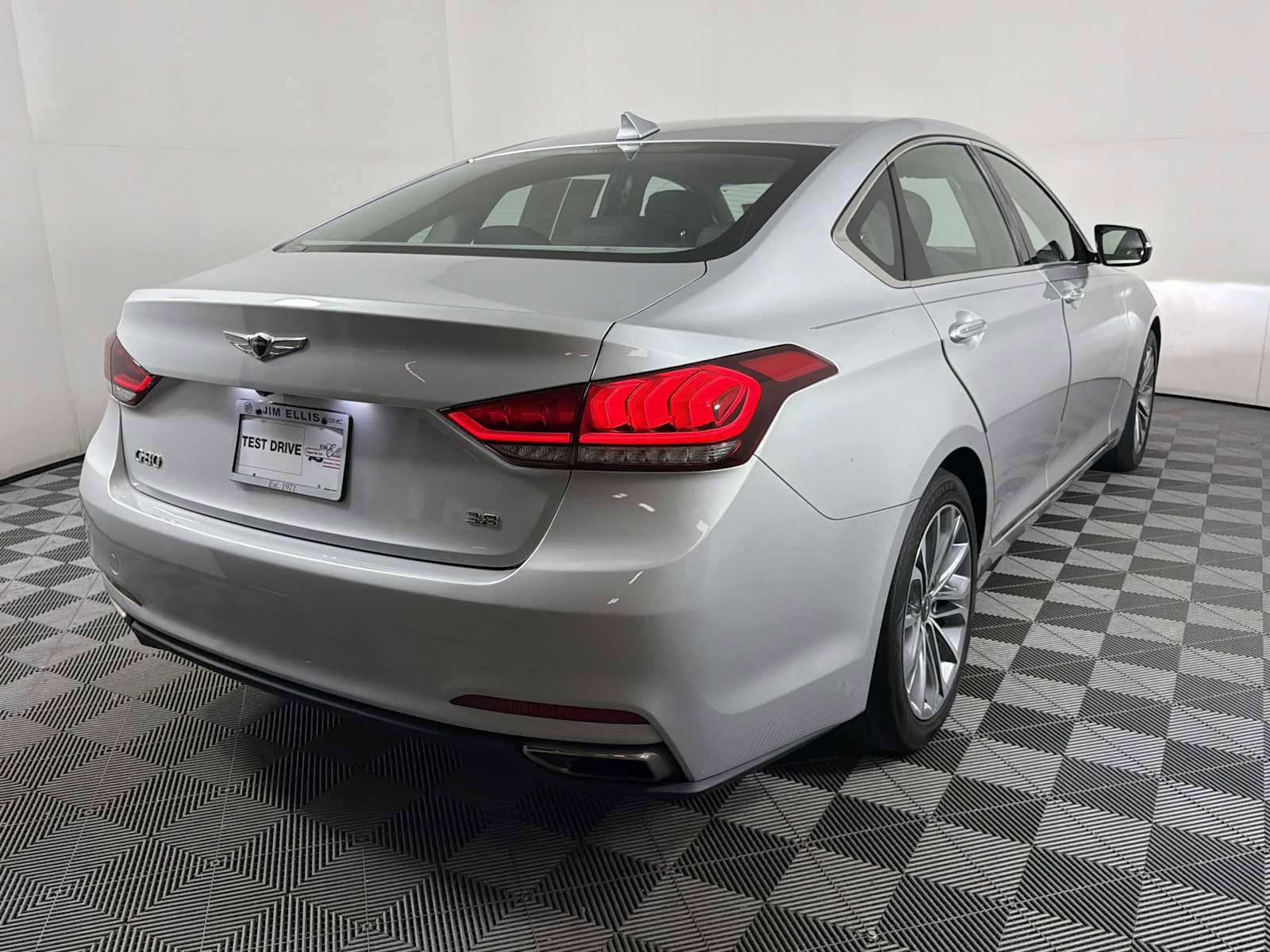 2017 Genesis G80 3.8