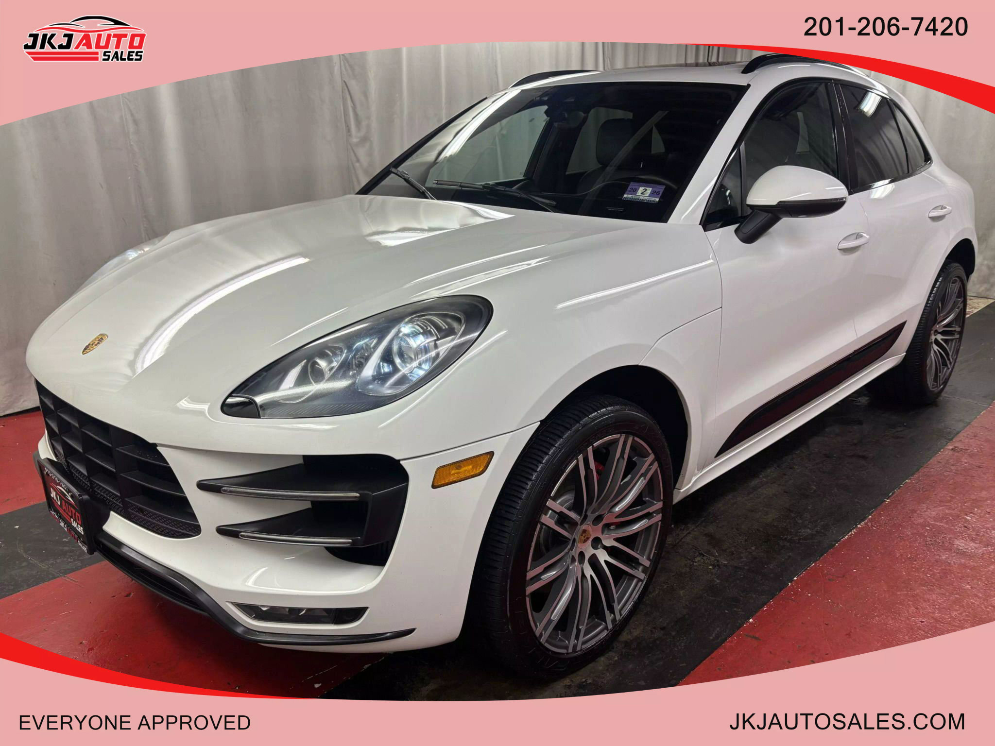 2015 Porsche Macan Turbo