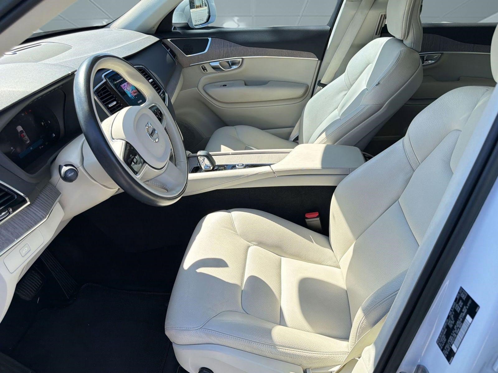 2023 Volvo Xc90 B6 Plus