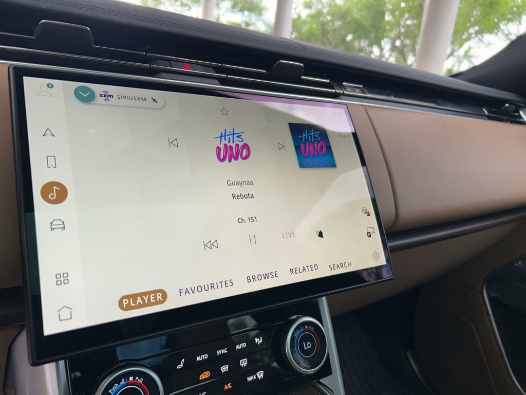 2023 Land Rover Range Rover SE