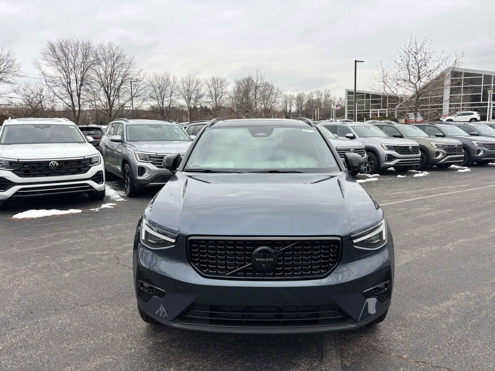 2026 Volvo Xc40 B5 Ultra