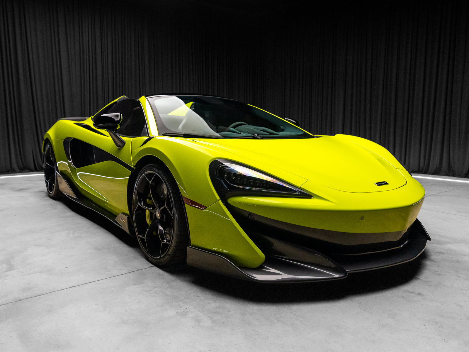 Used 2020 McLaren 600LT Spider photo 31