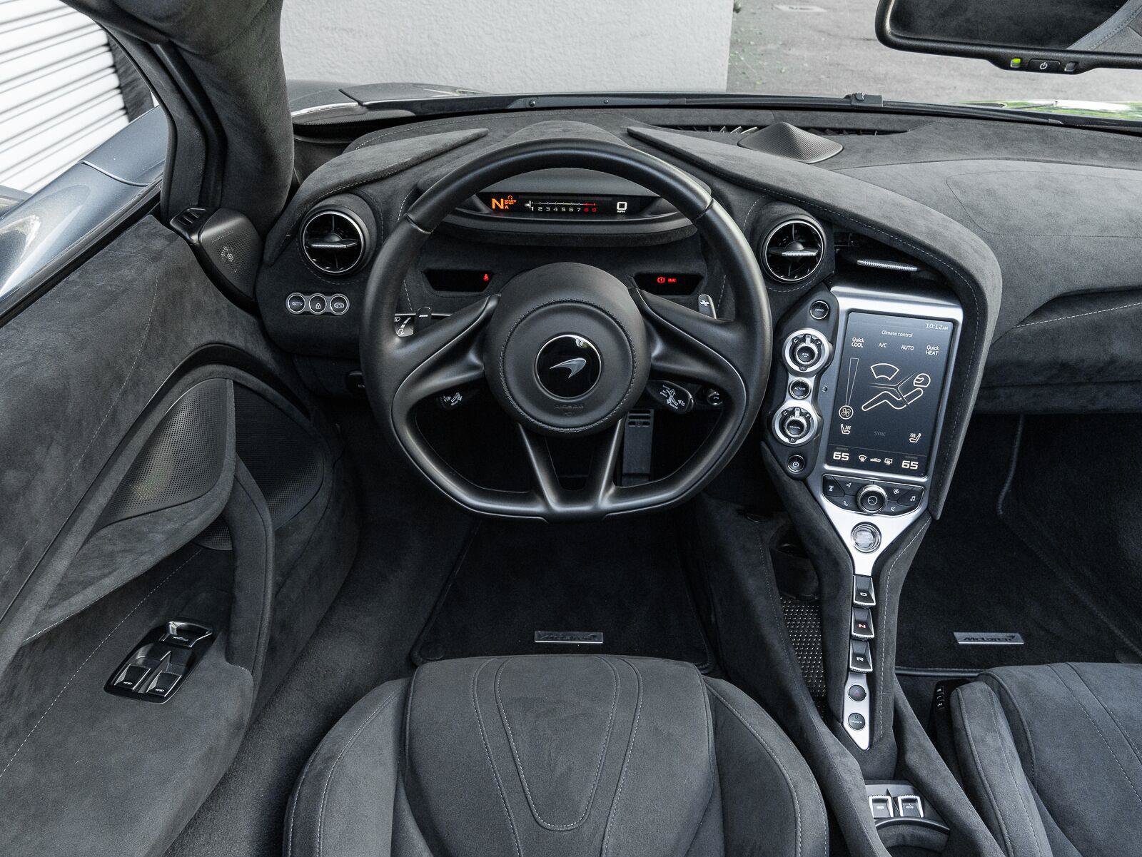 Used 2020 McLaren 720S Spider photo 12