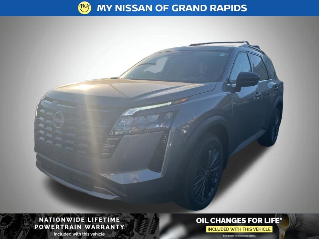 New 2026 Nissan Pathfinder SL w/ SL Premium Package