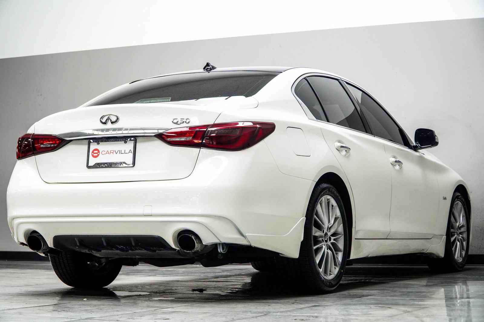 2018 INFINITI Q50 Luxe