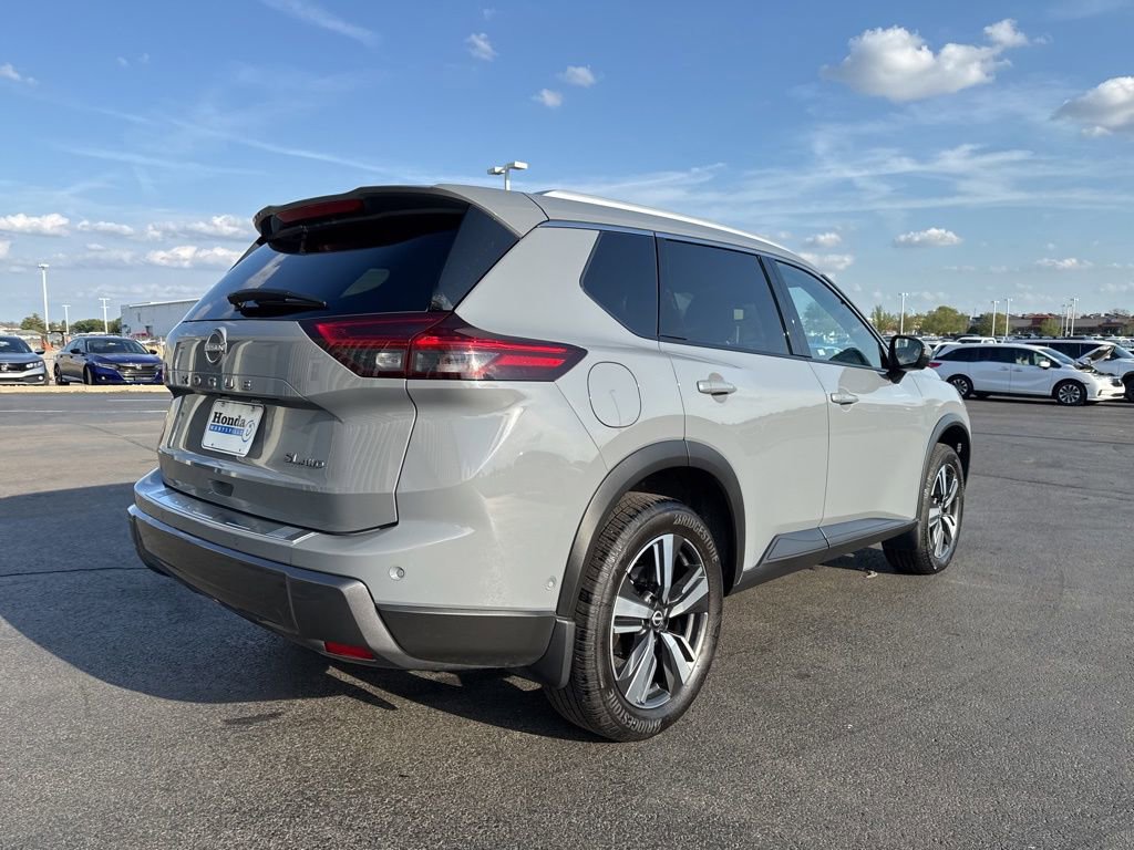 2025 Nissan Rogue SL