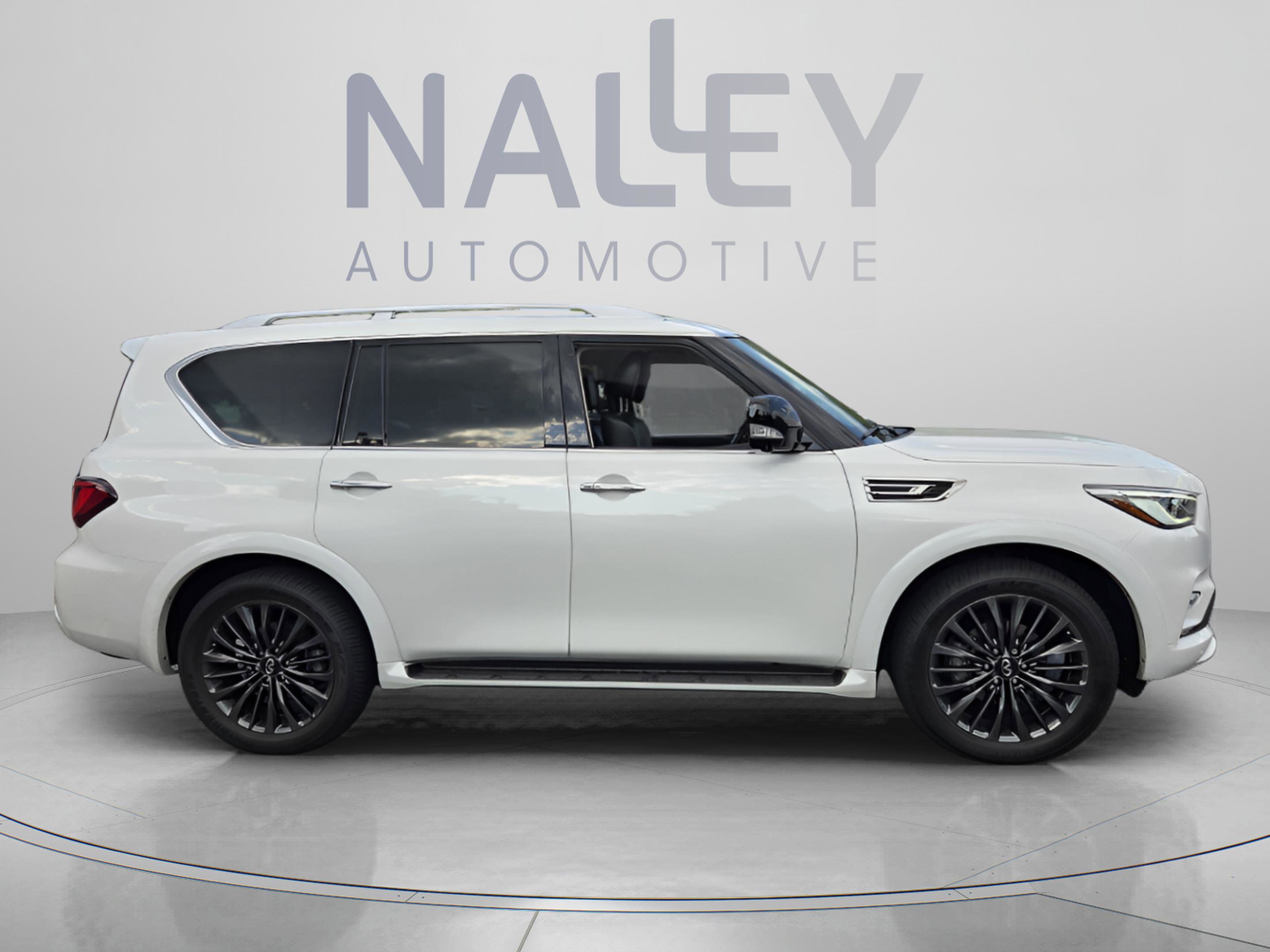 2023 INFINITI Qx80 Premium Select