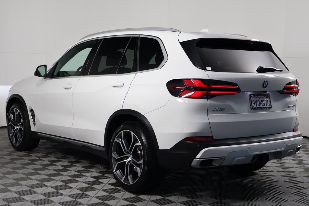 2026 BMW X5 sDrive40i