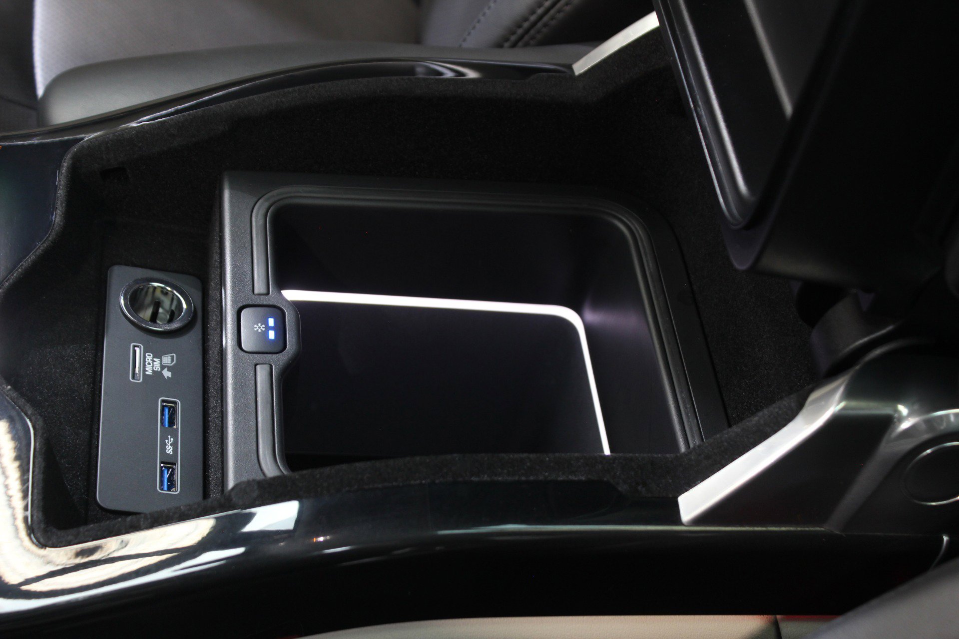 2021 Land Rover Range Rover Westminster Edition