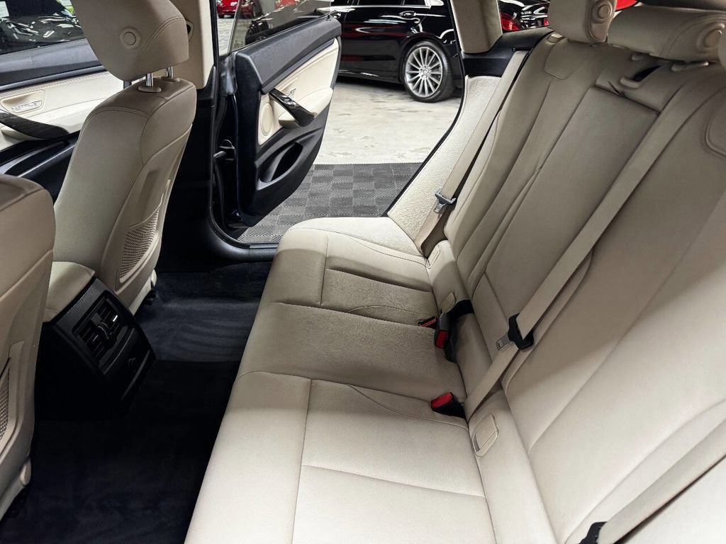 2015 BMW 328i Gran Turismo xDrive