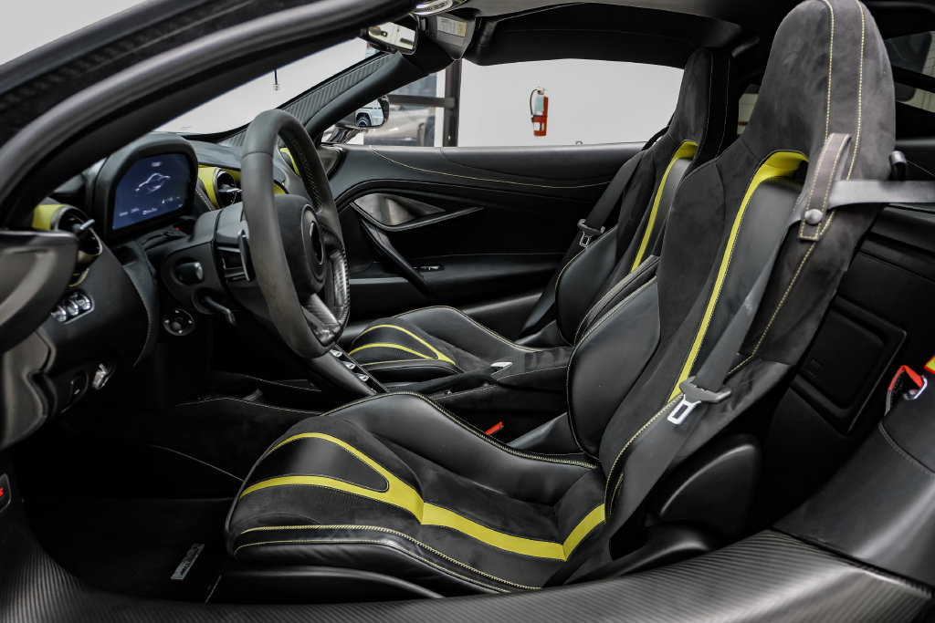 Used 2018 McLaren 720S Performance photo 6
