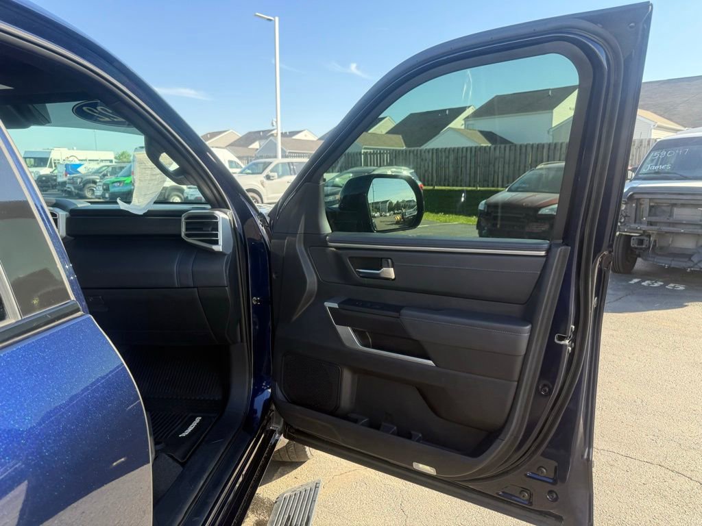 2022 Toyota Tundra Platinum