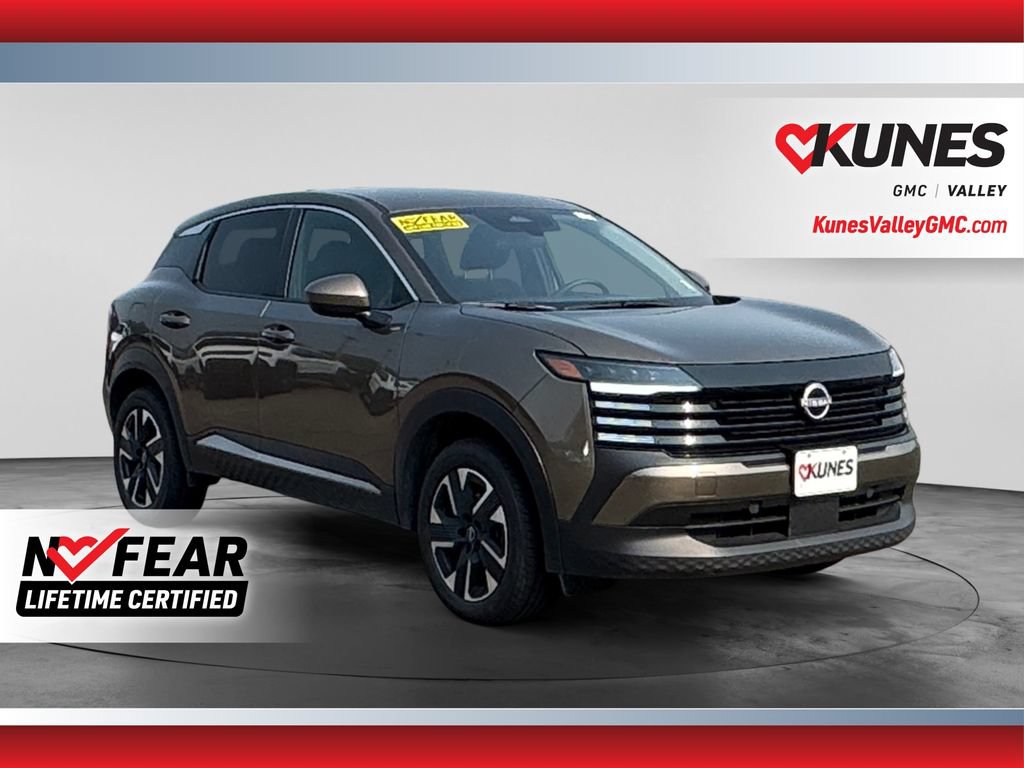 Used 2025 Nissan Kicks SV