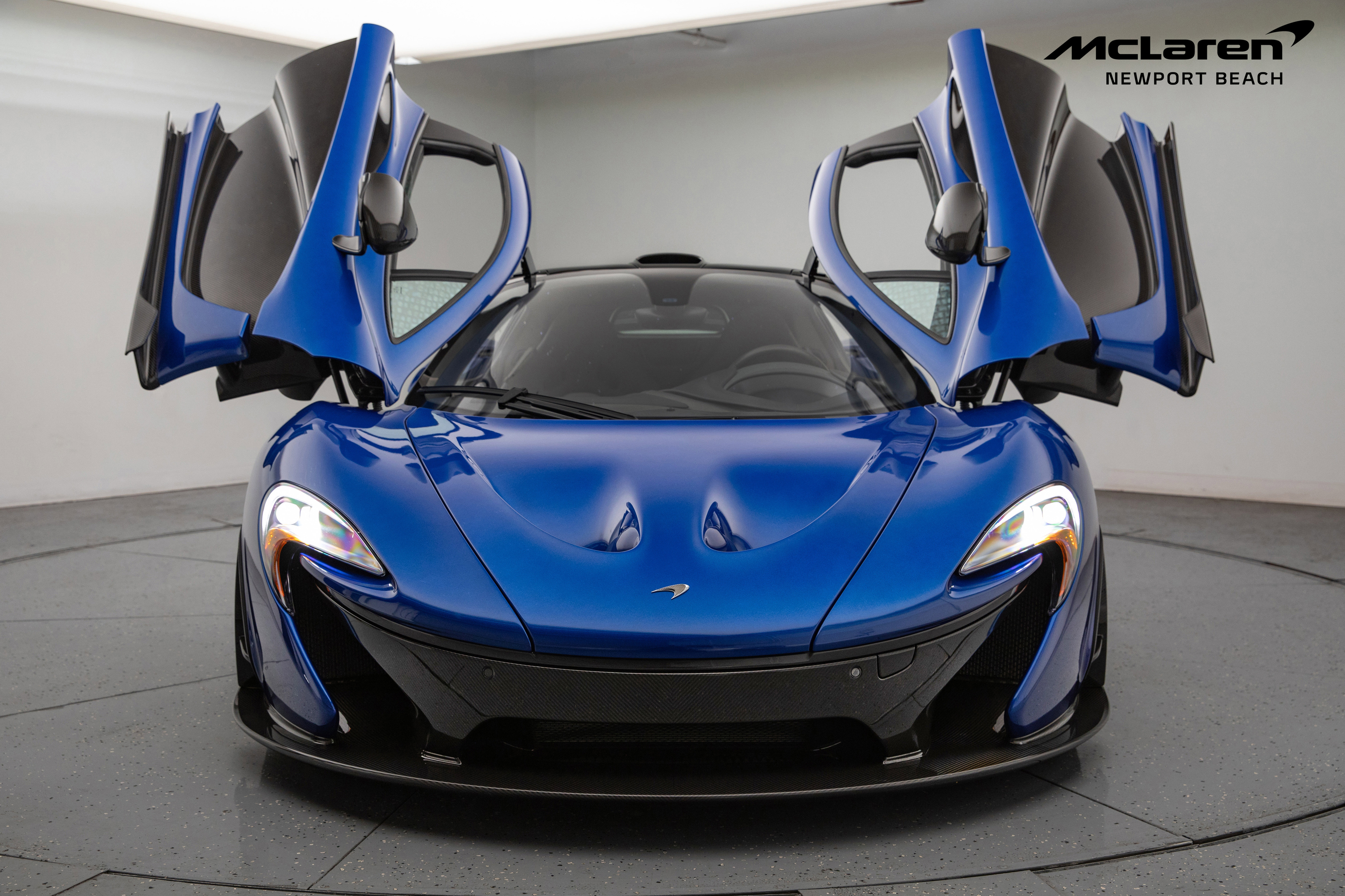 Used 2014 McLaren P1 photo 18