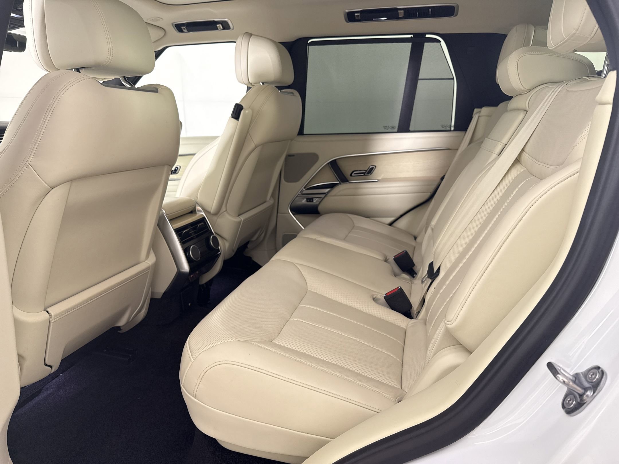 2023 Land Rover Range Rover SE