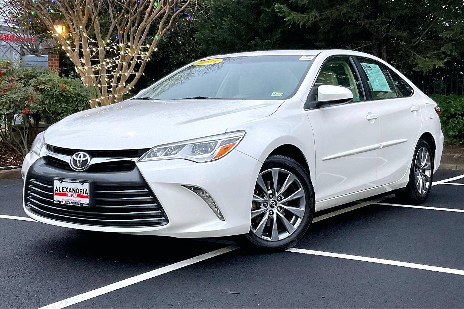 Used 2015 Toyota Camry XLE