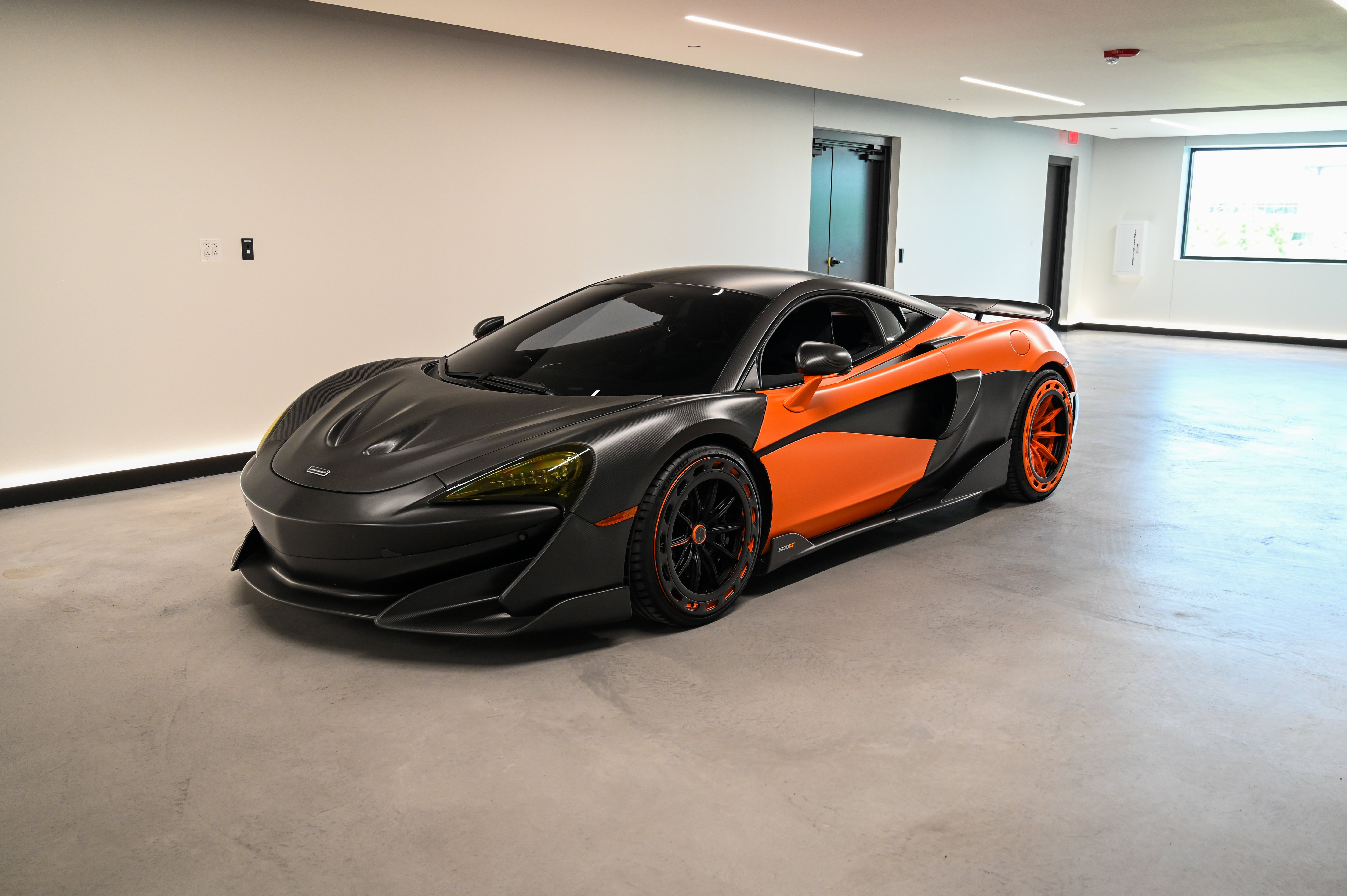 Used 2019 McLaren 600LT 1