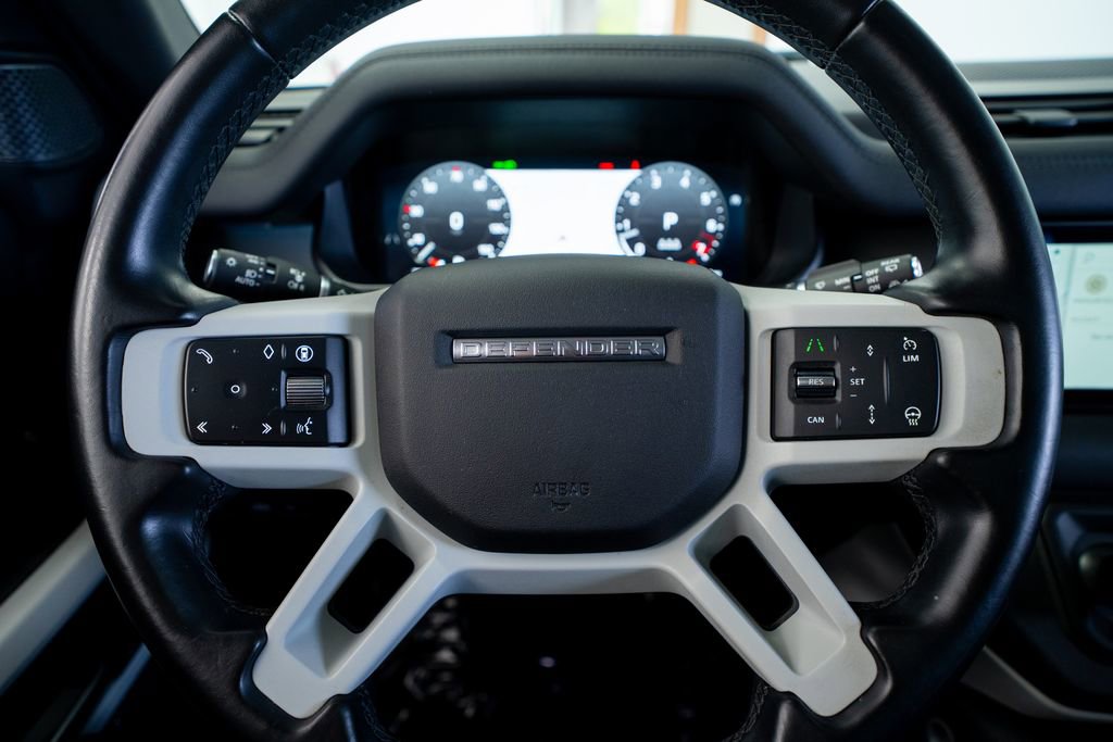 2024 Land Rover Defender 90 S