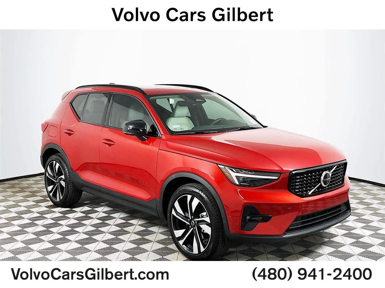 Used 2025 Volvo XC40 B5 Ultra w/ Climate Package