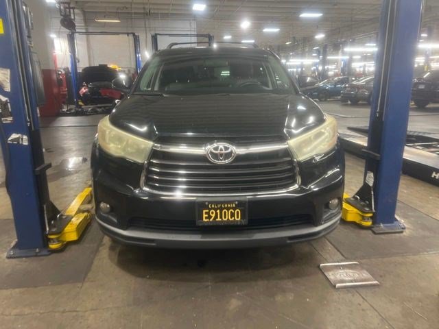 Used 2016 Toyota Highlander Plus
