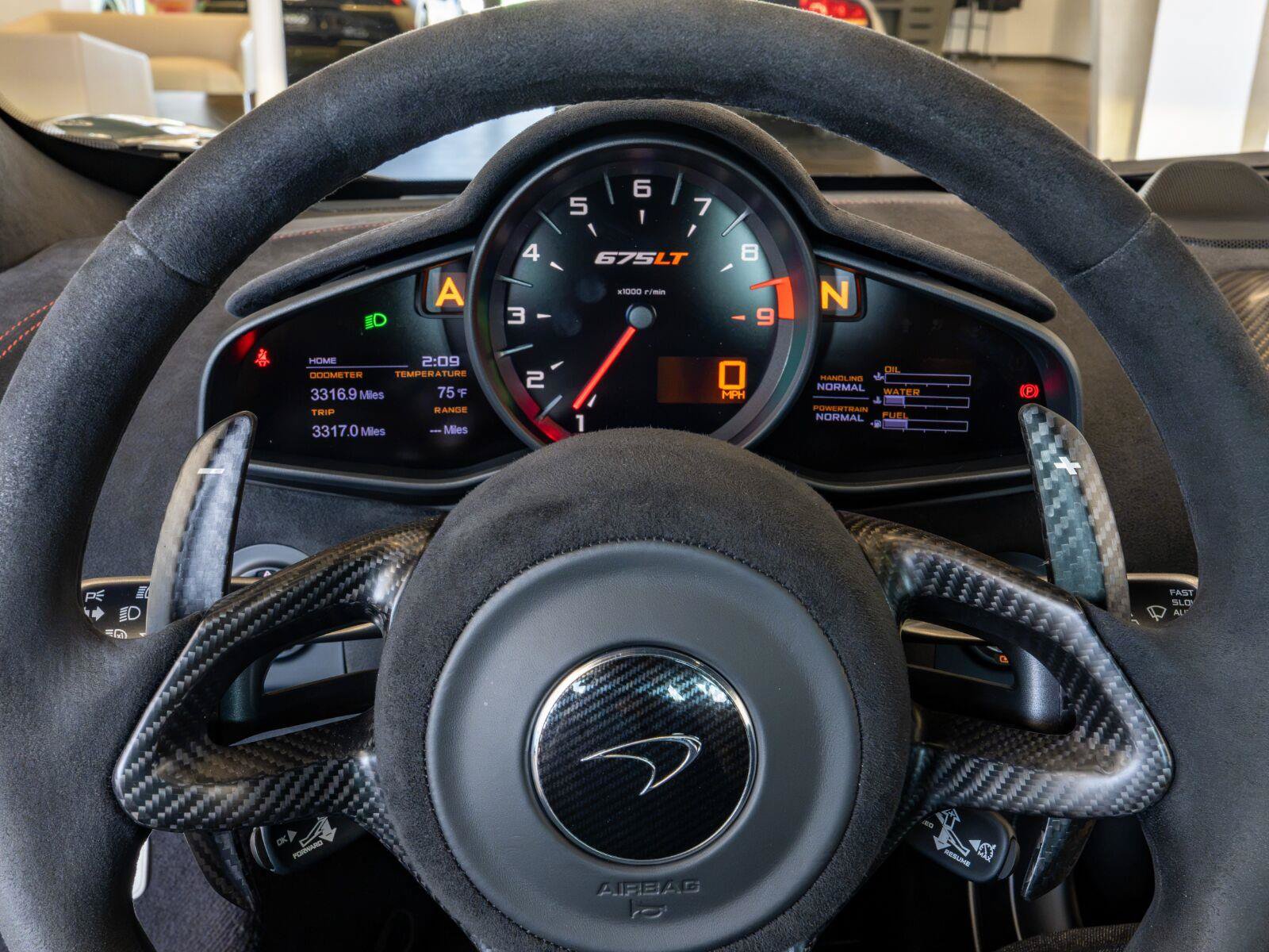 Used 2016 McLaren 675LT Coupe photo 69