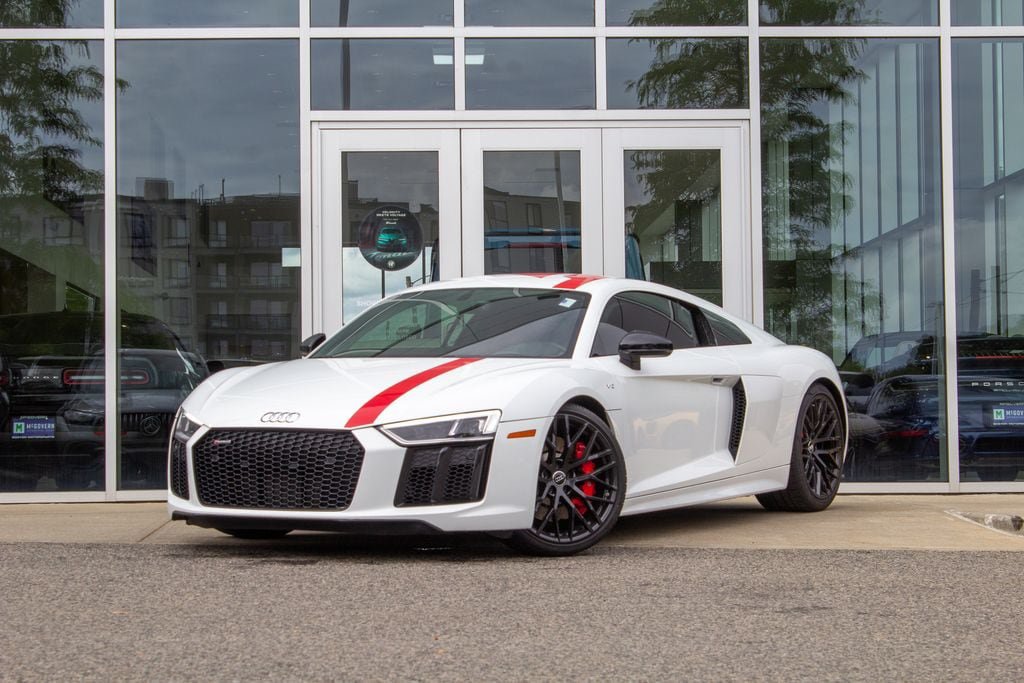 Used 2018 Audi R8 V10 w/ Premium Package