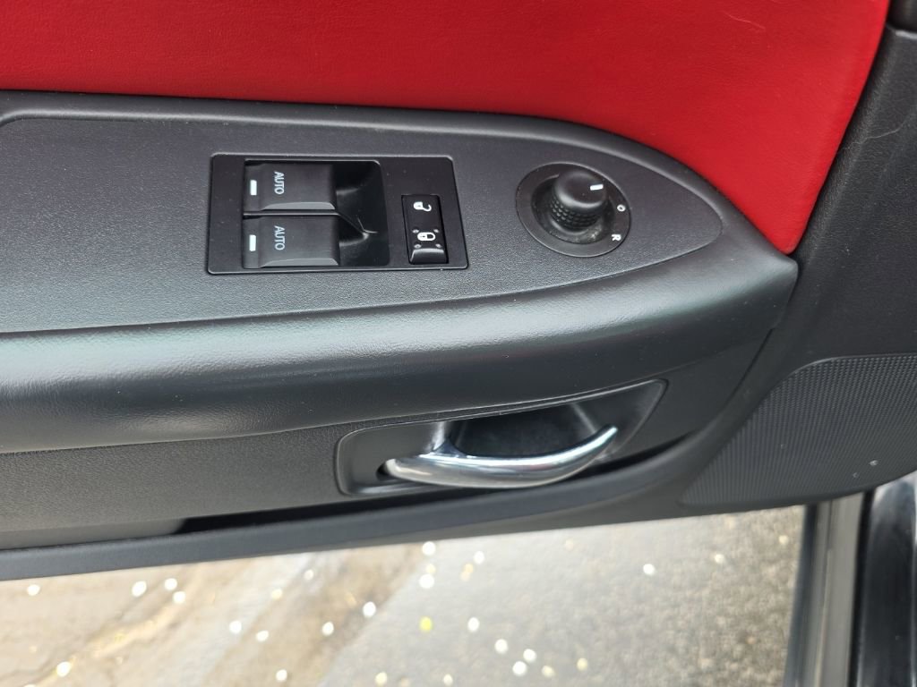 2014 Dodge Challenger SXT Plus