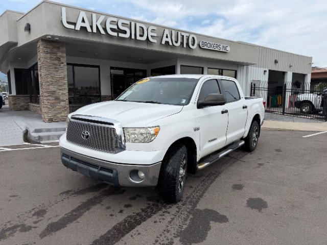 Used 2013 Toyota Tundra 4x4 CrewMax w/ SR5 Pkg