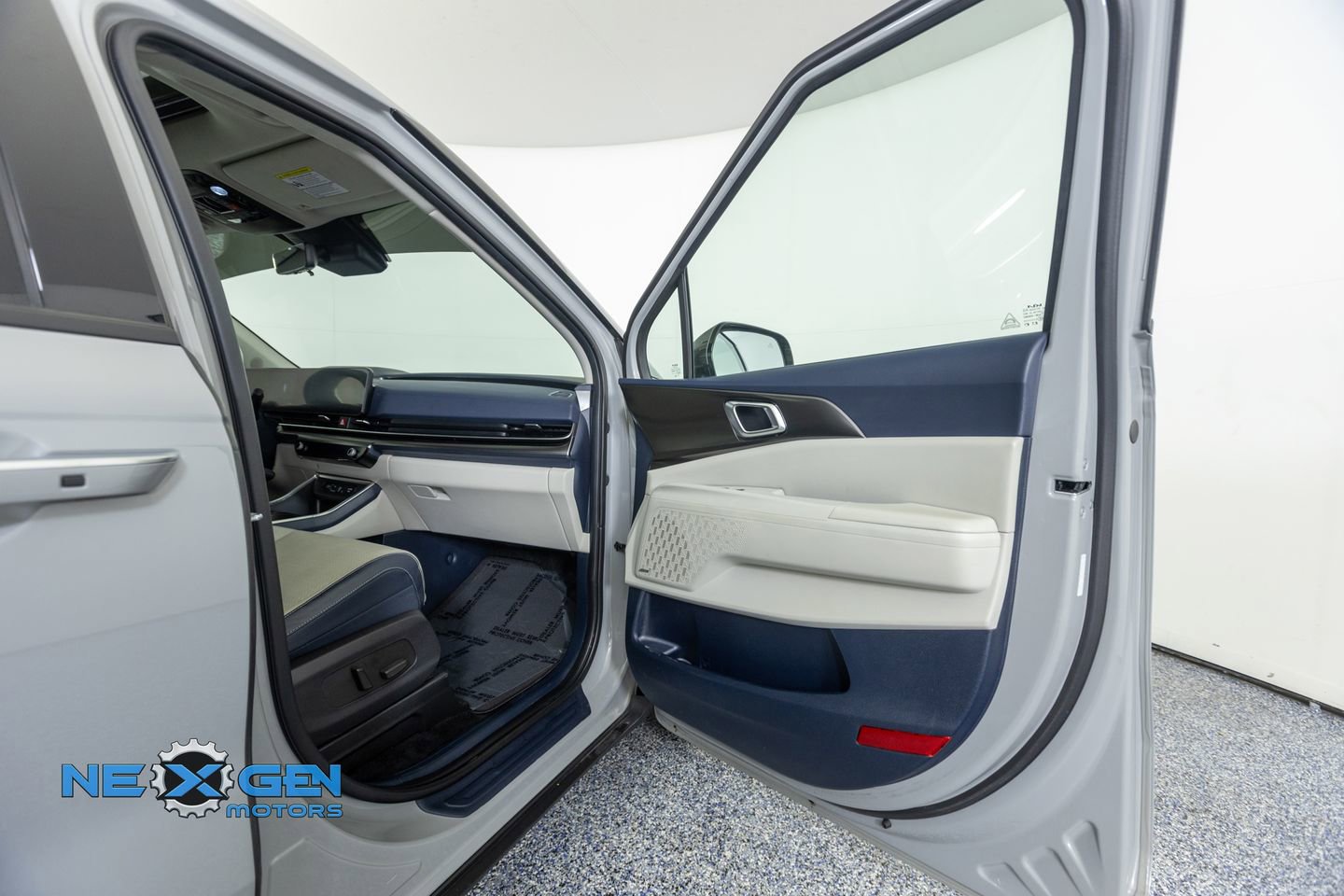 2025 Kia Carnival SX Prestige