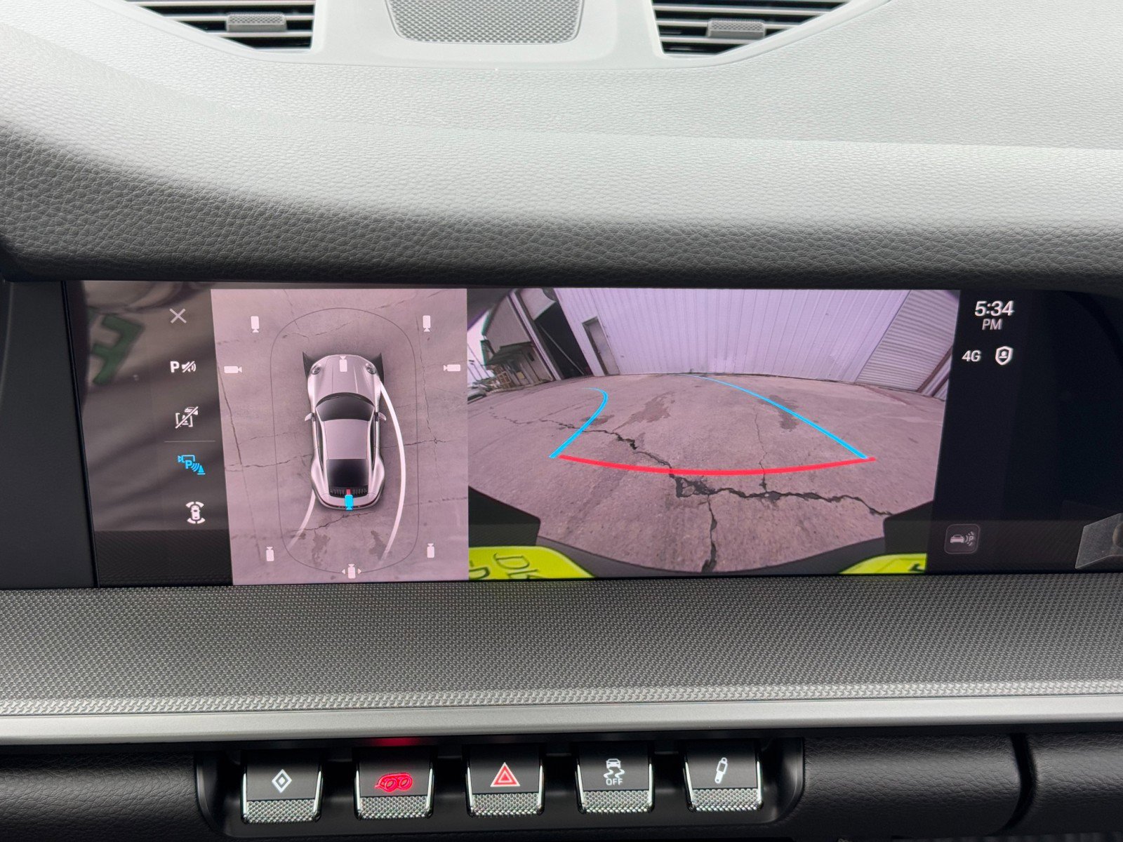 2025 Porsche 911 Carrera