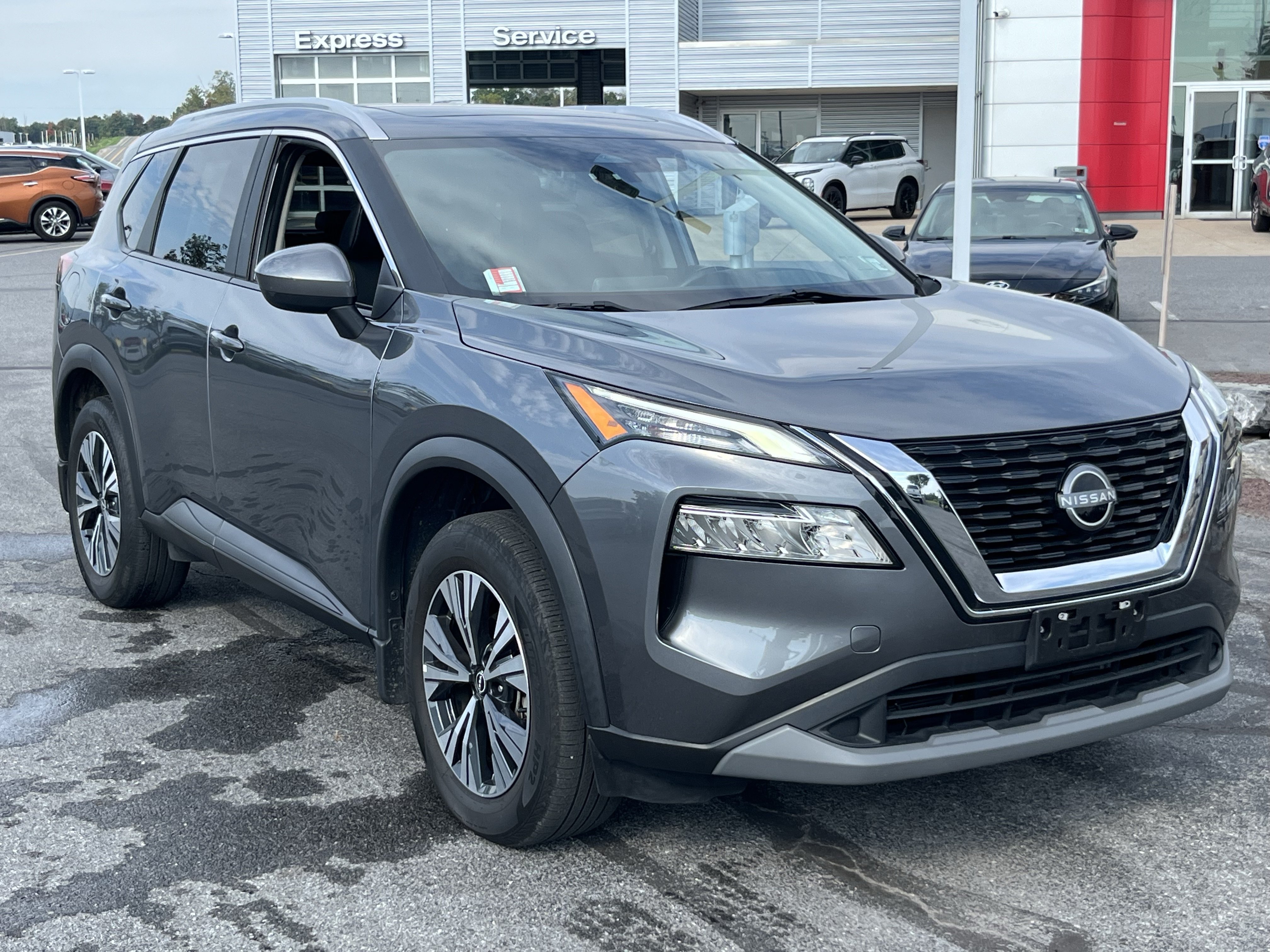 Used 2023 Nissan Rogue SV w/ SV Premium B Package