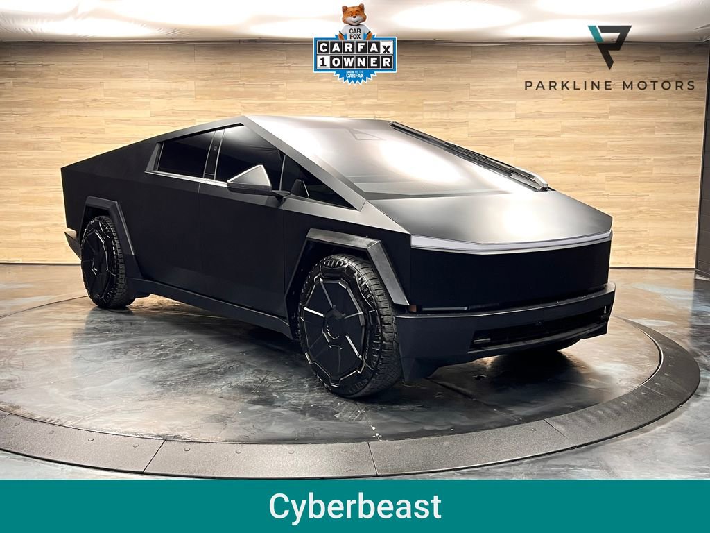 2024 Tesla Cybertruck Cyberbeast