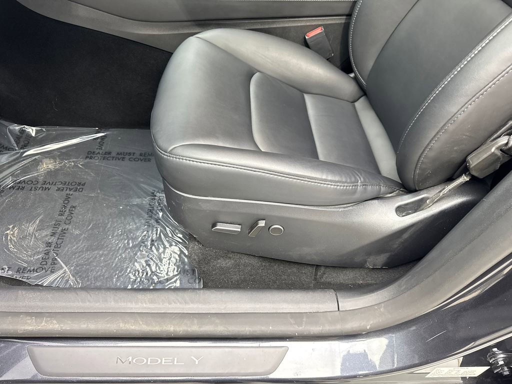 2024 Tesla Model Y Performance