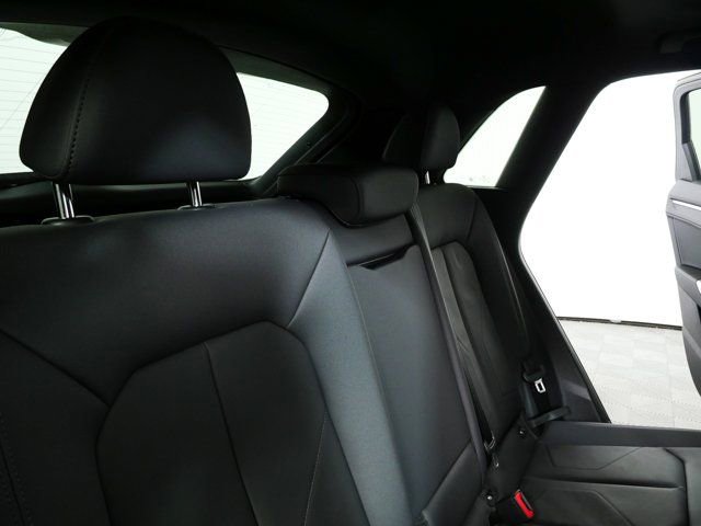 2025 Audi Q3 2.0T Premium Plus