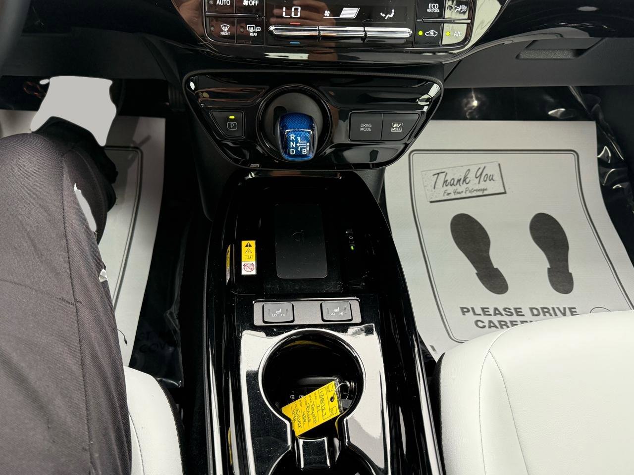 2021 Toyota Prius XLE