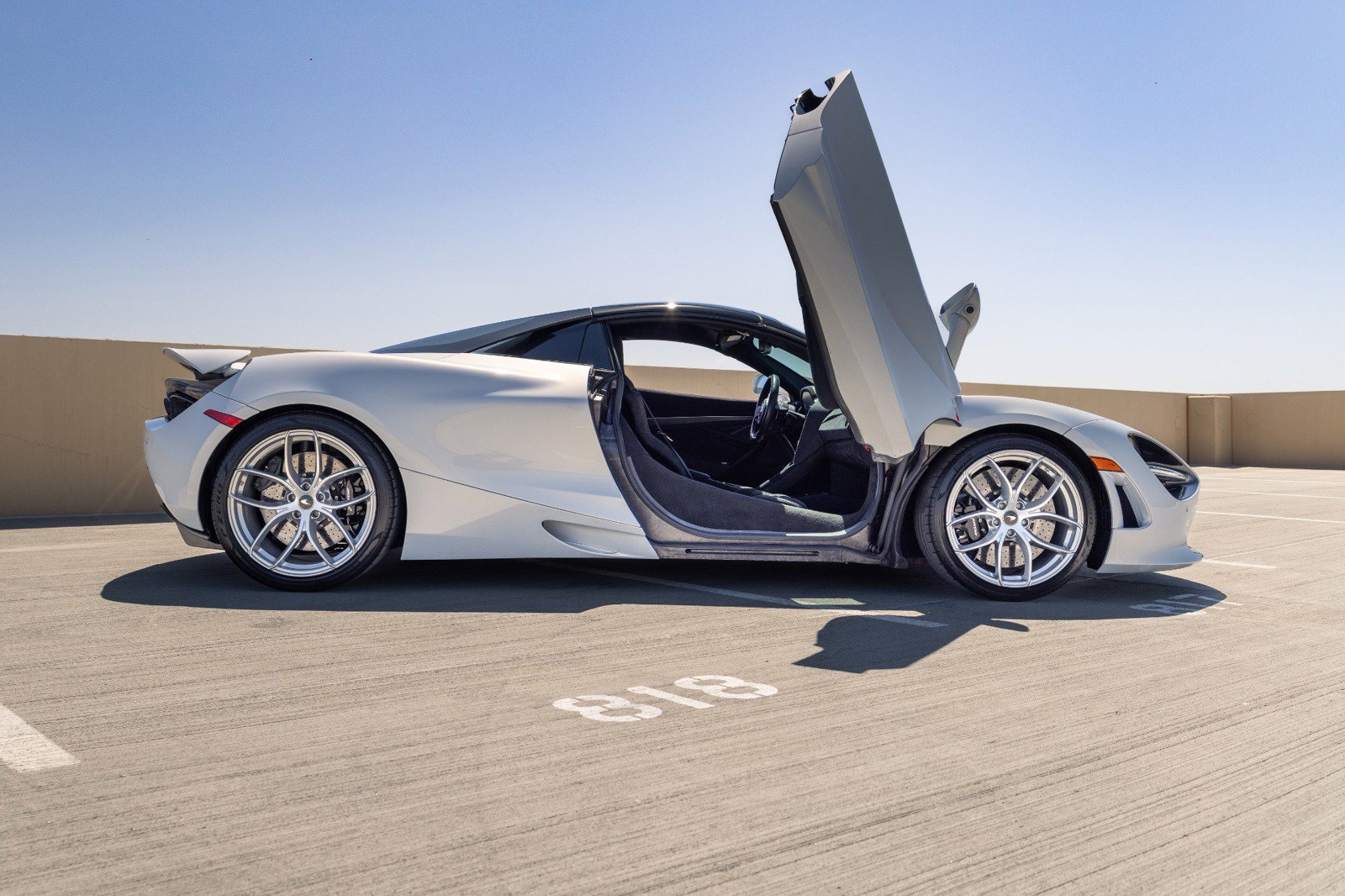 Used 2020 McLaren 720S Spider photo 20