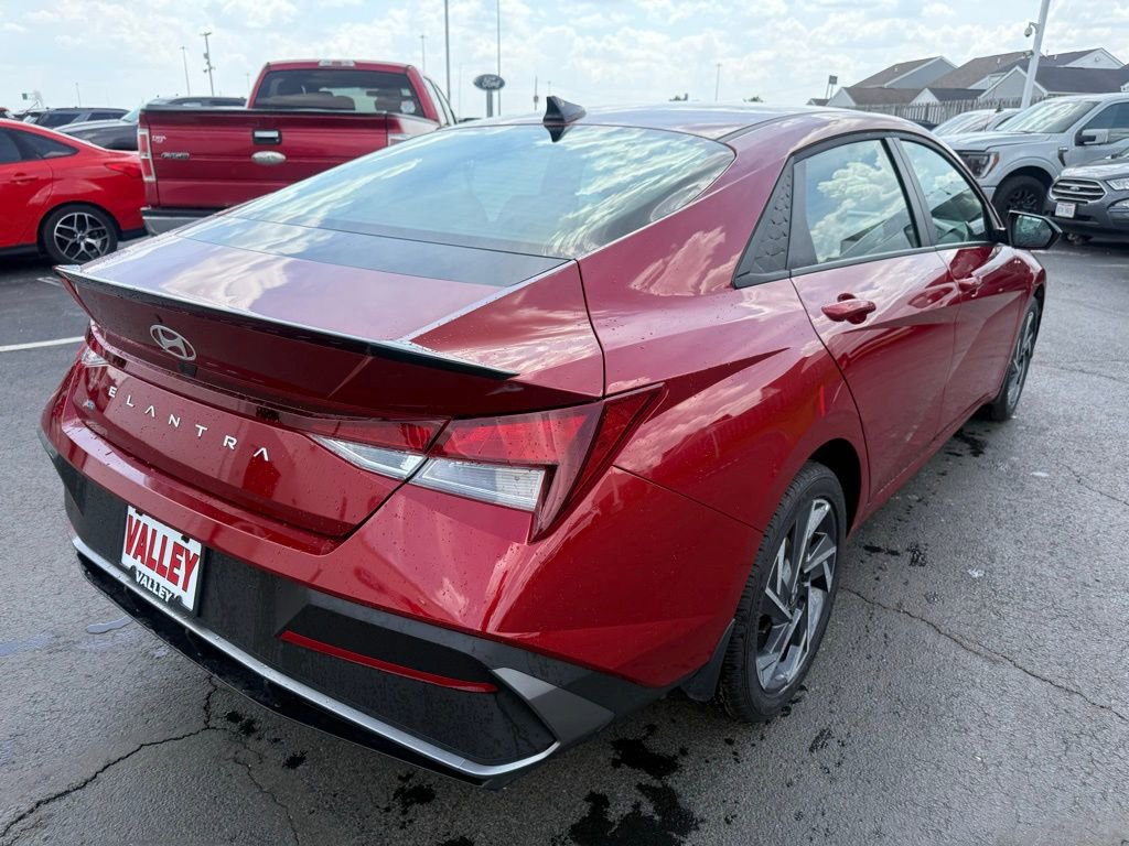 2025 Hyundai Elantra Sport