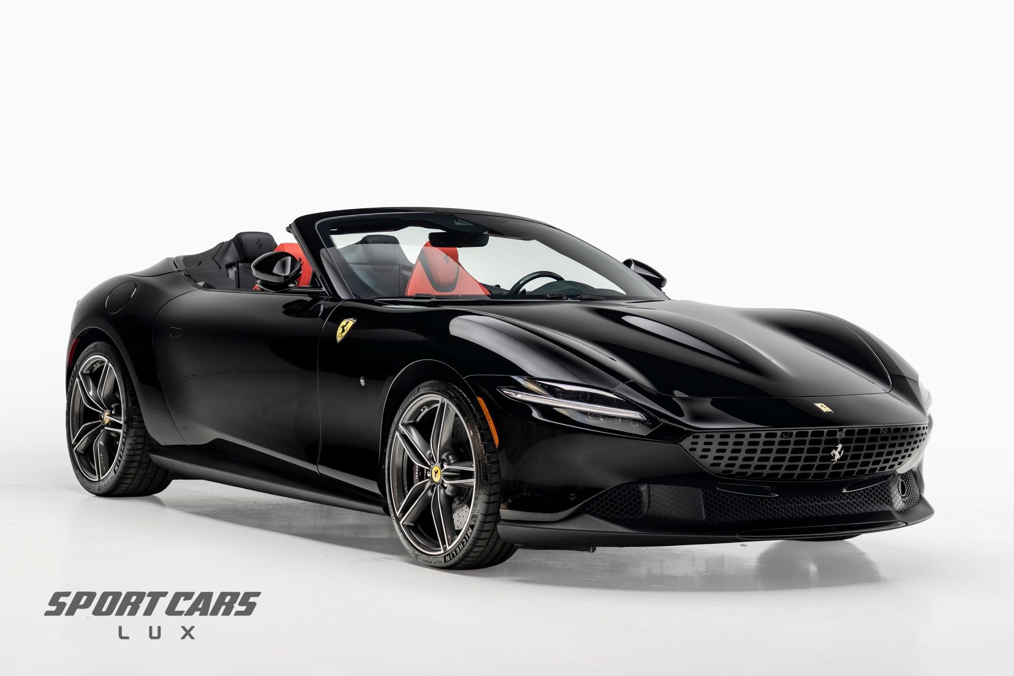 Used 2025 Ferrari Roma Spider