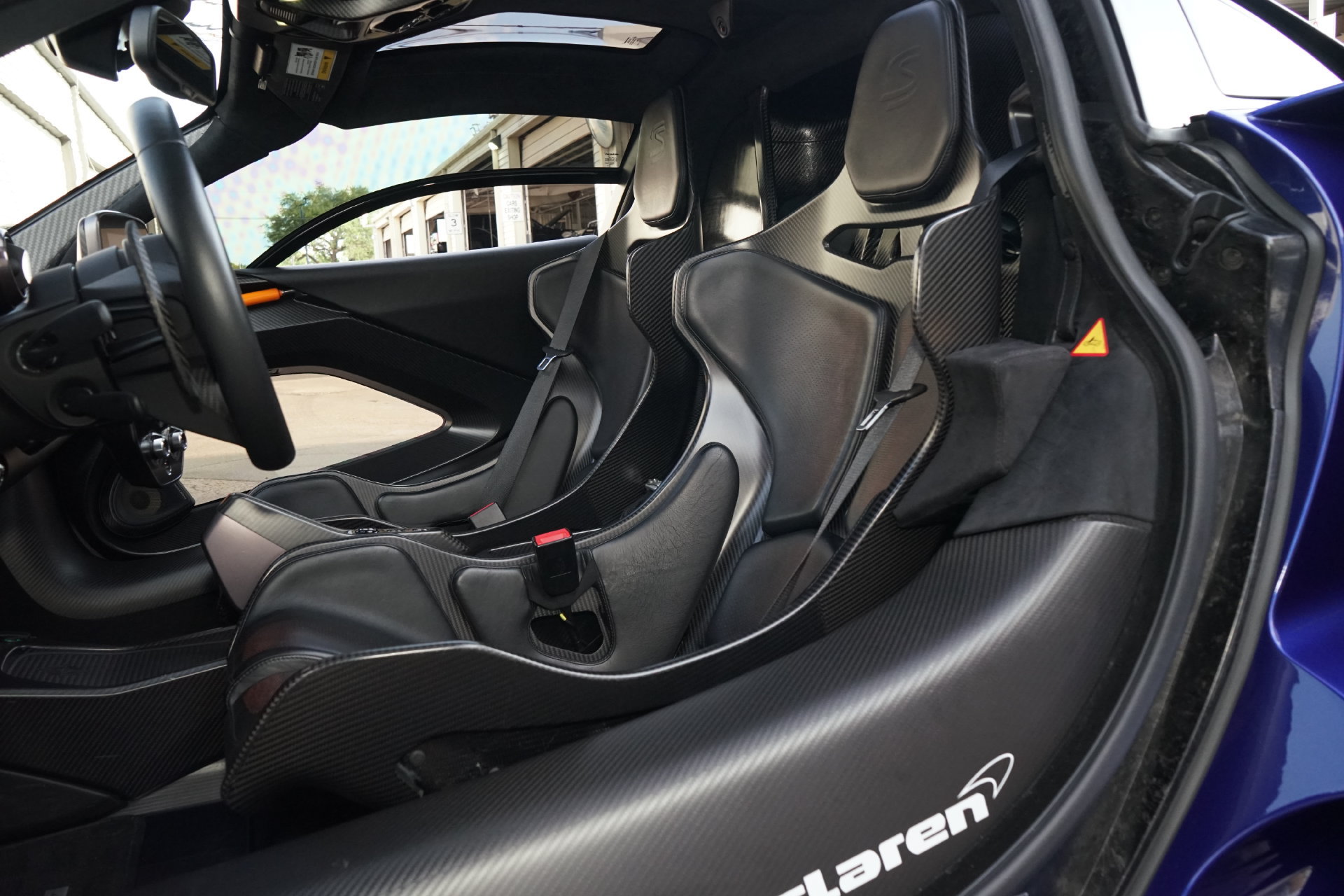 Used 2019 McLaren Senna photo 10