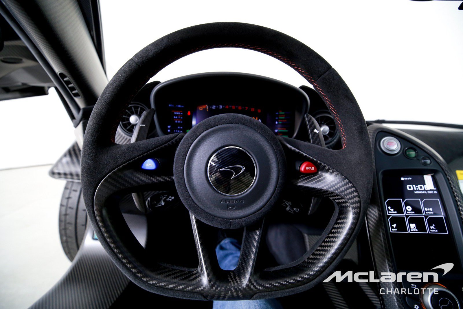 Used 2015 McLaren P1 photo 15