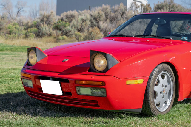 1988 Porsche 944 Turbo