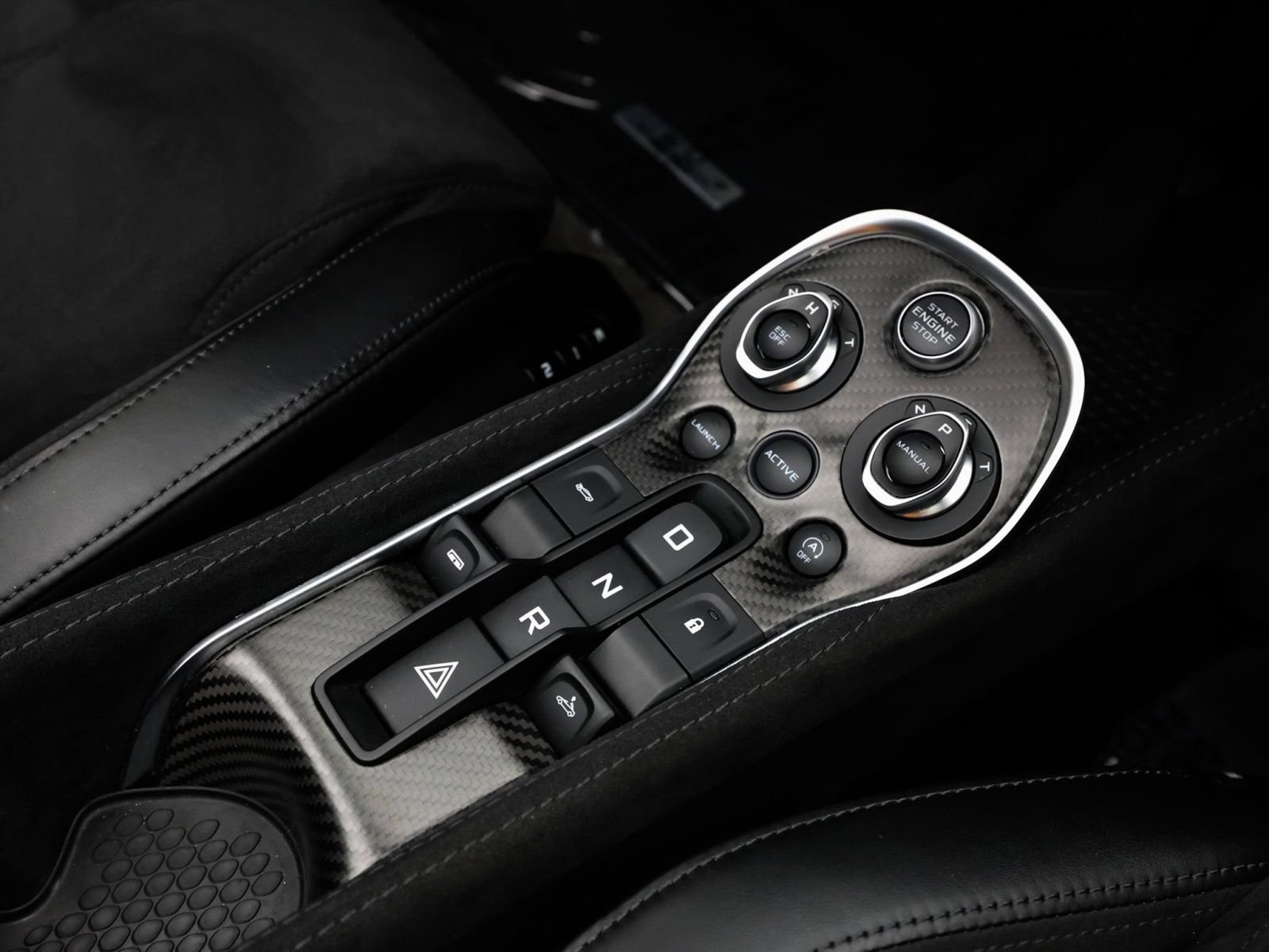 Used 2020 McLaren 600LT Spider photo 32