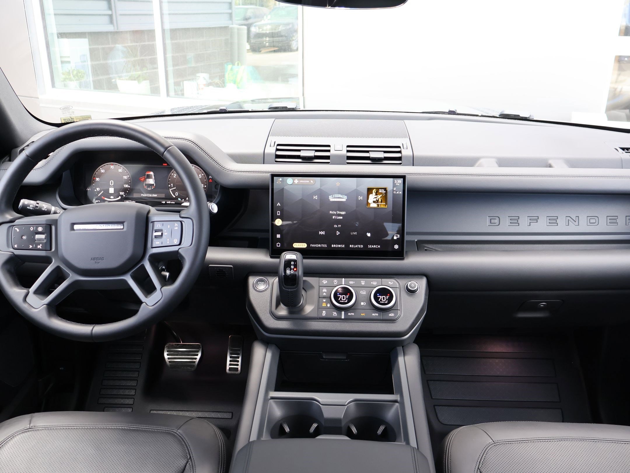 2025 Land Rover Defender 110 S