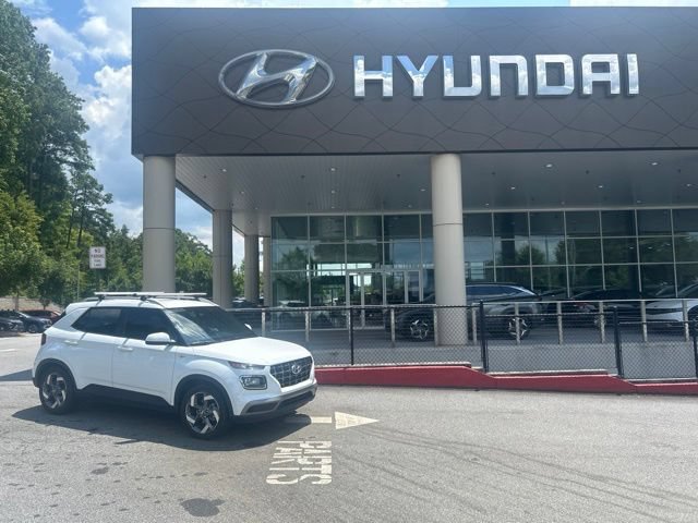 Used 2021 Hyundai Venue SEL