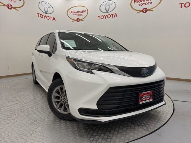 Certified 2021 Toyota Sienna LE w/ LE Plus Package