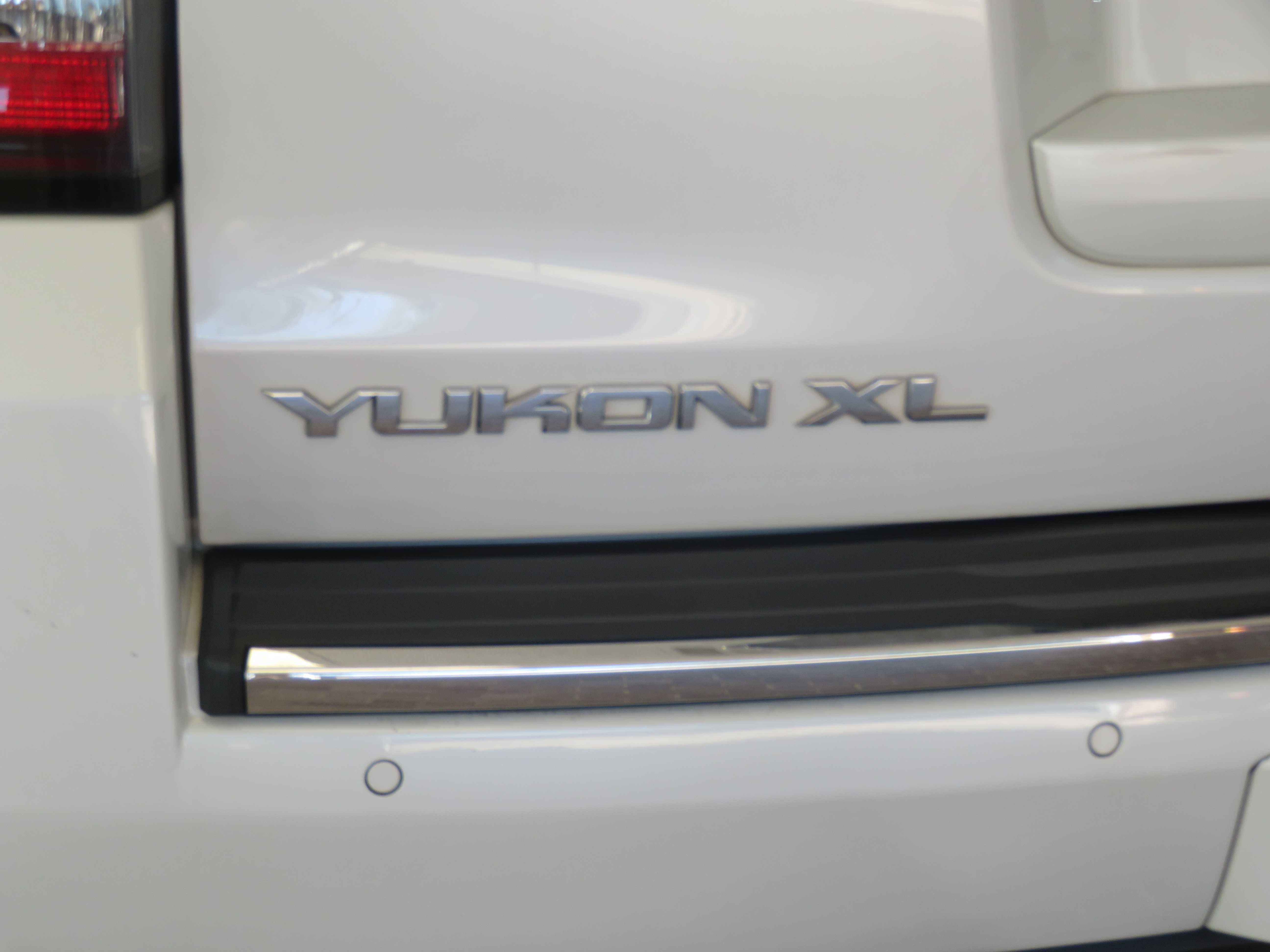 2017 GMC Yukon XL Denali