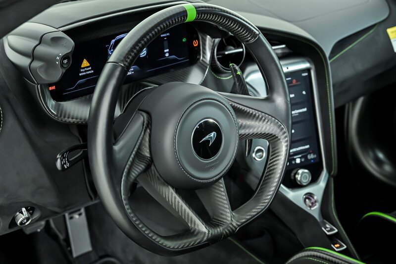 Used 2024 McLaren 750S Spider photo 24