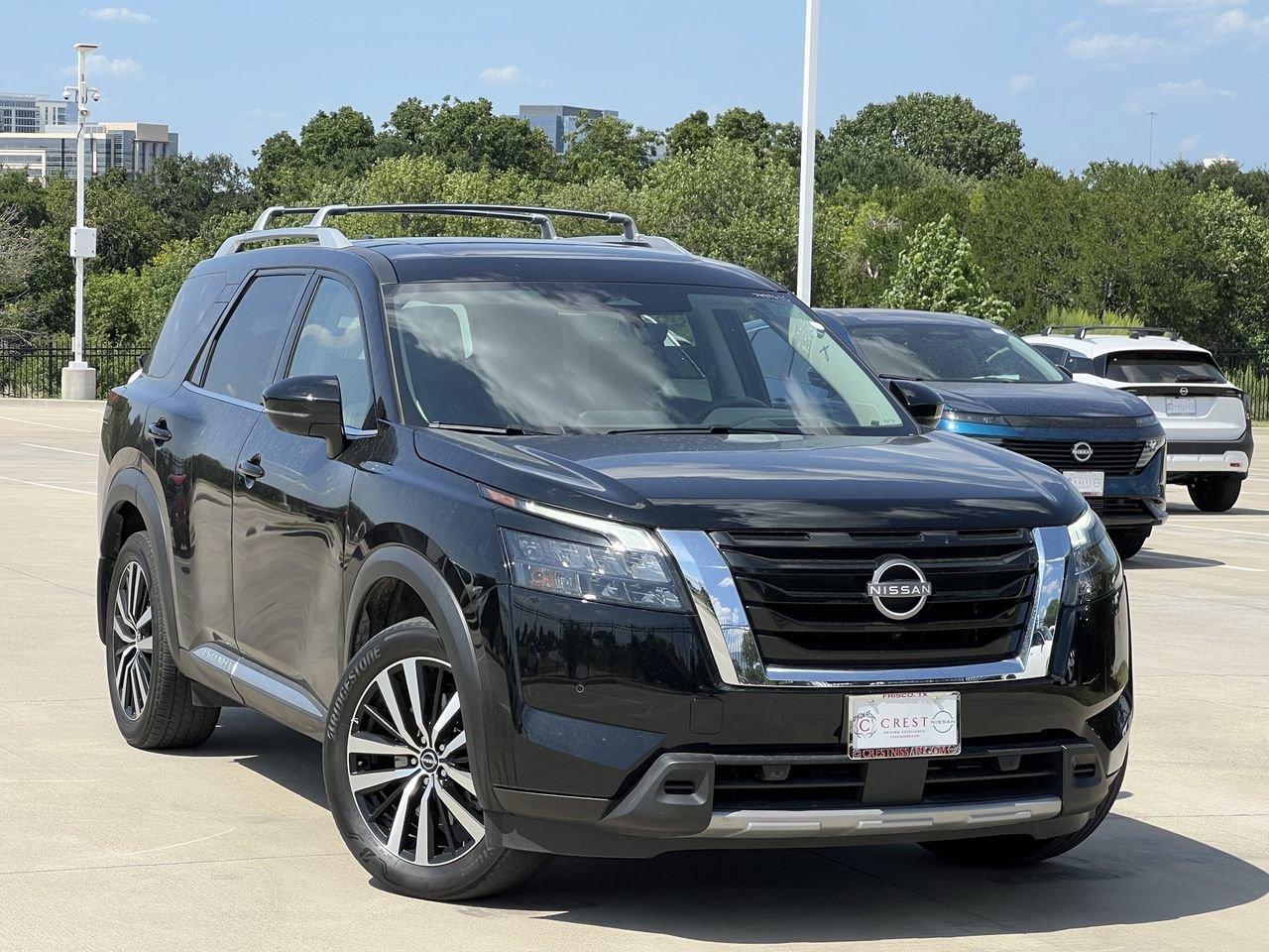 Certified 2025 Nissan Pathfinder Platinum