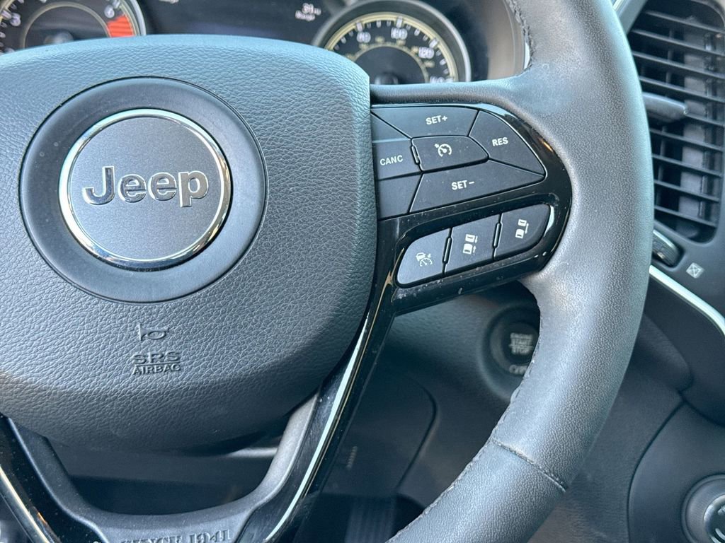 2023 Jeep Cherokee Altitude Lux